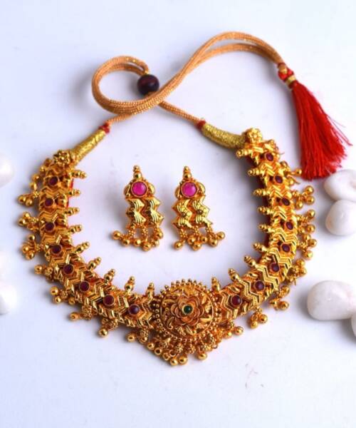 Exquisite Handcrafted Vajratik Choker