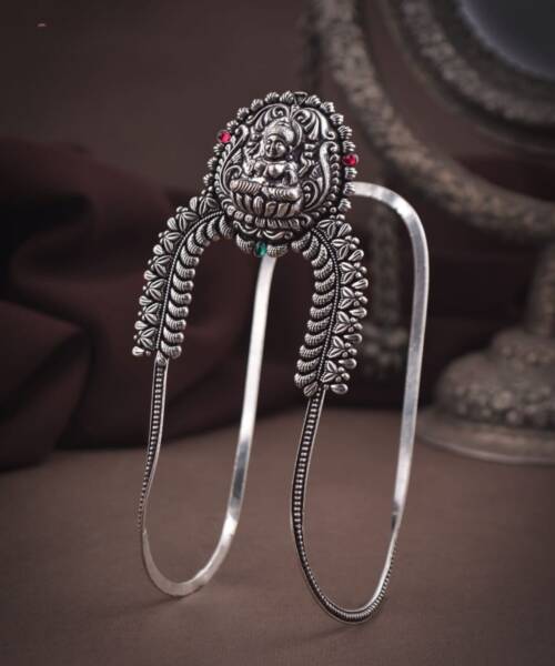 Divine Laxmi Antique Silver Bajuband