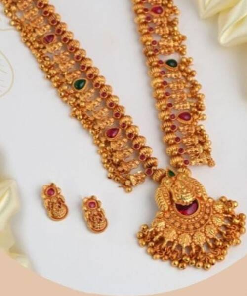 Floral Bloom Pendant Kolhapuri Saaz